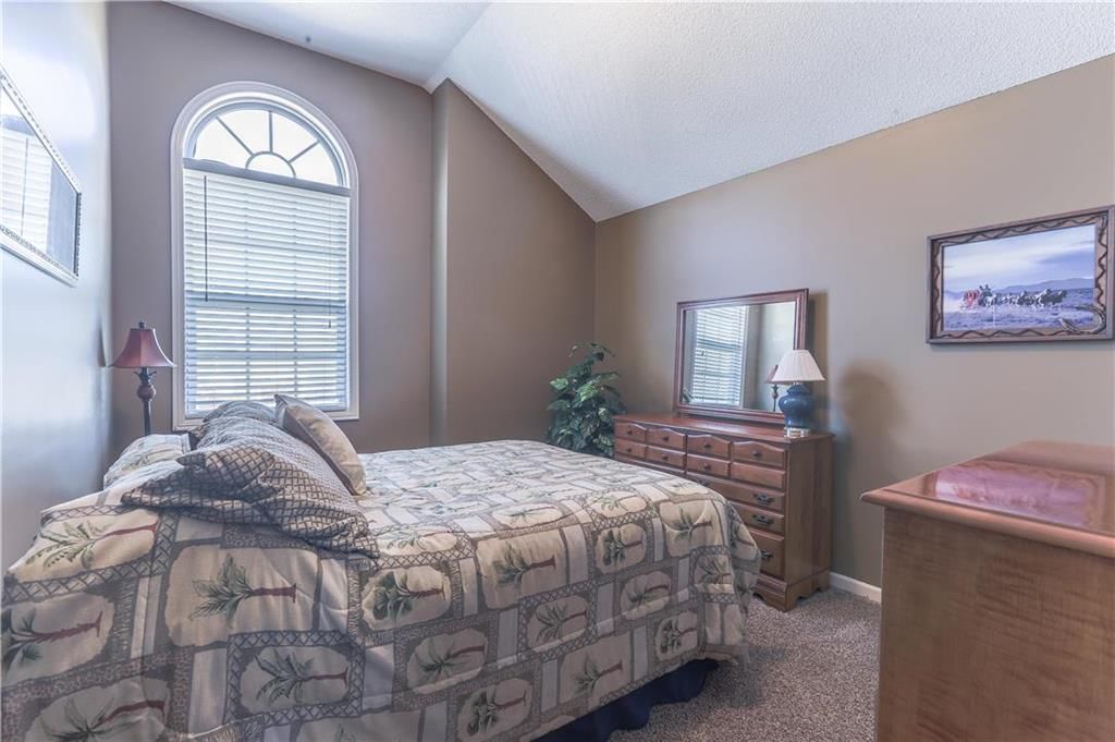 4110 NE 82nd Street — photo 15