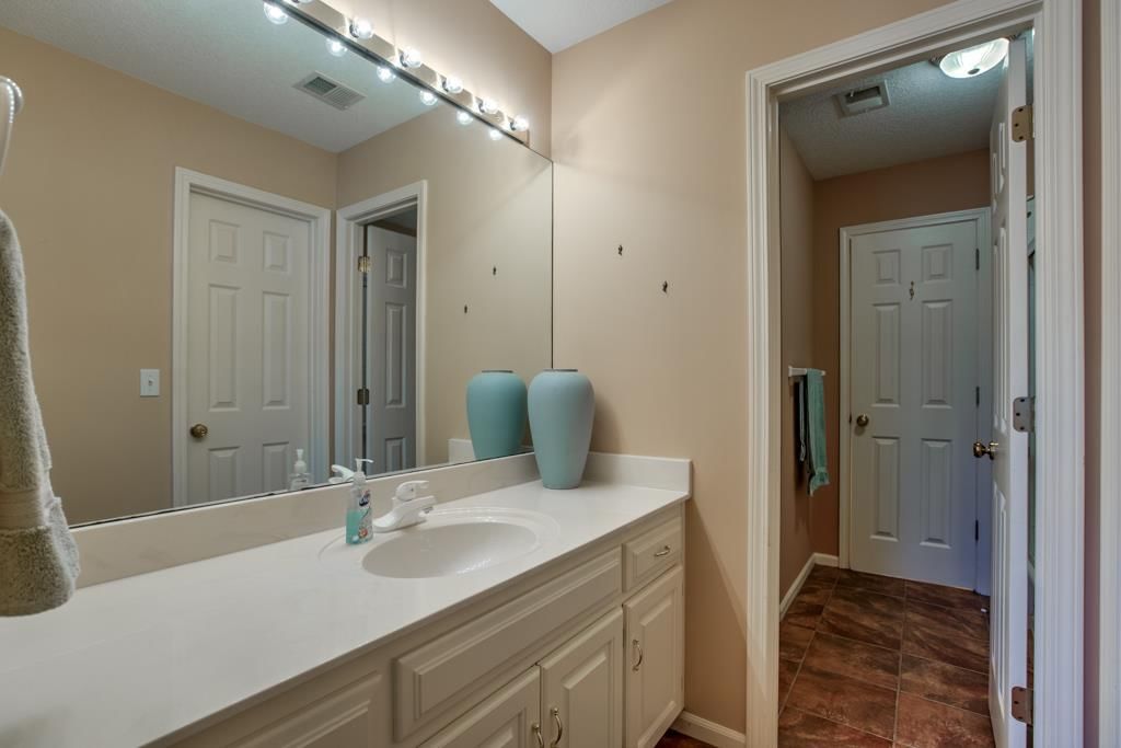 1313 NW 47th Street — photo 29