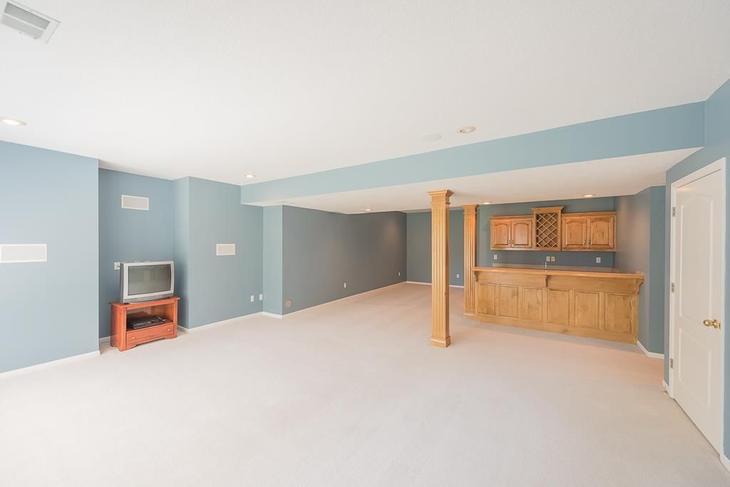 14604 Carter Street — photo 17