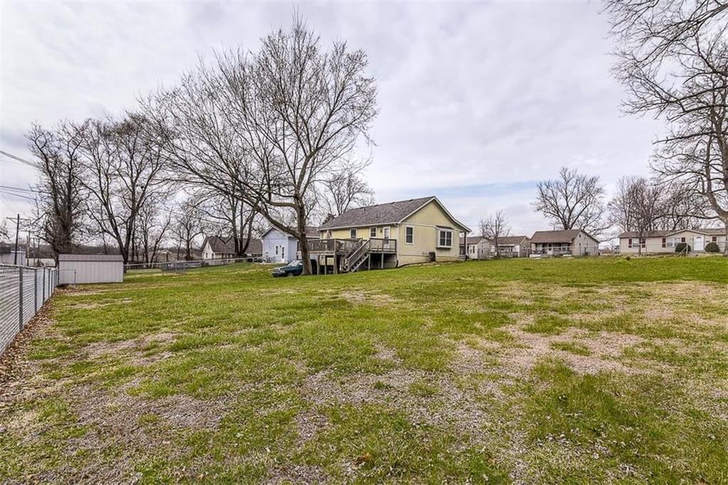 707 W Wea Street — photo 23