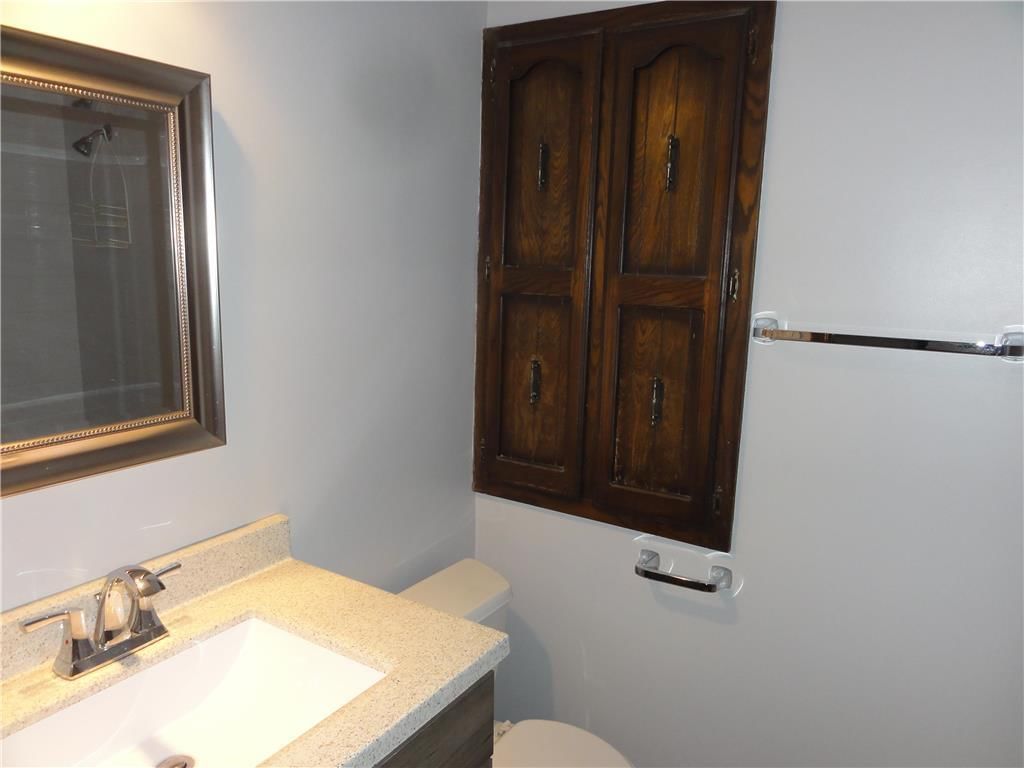 7420 NW Belvidere Parkway — photo 11