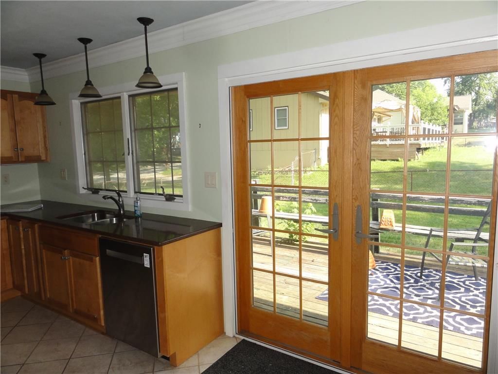 7420 NW Belvidere Parkway — photo 5