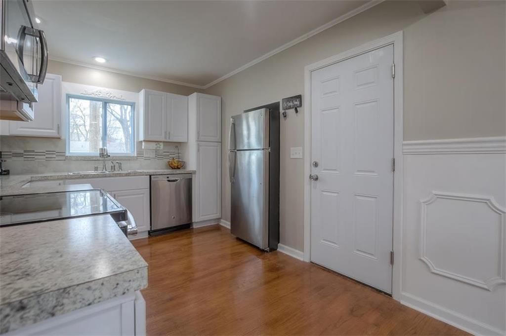 9907 E 80th Terrace — photo 10
