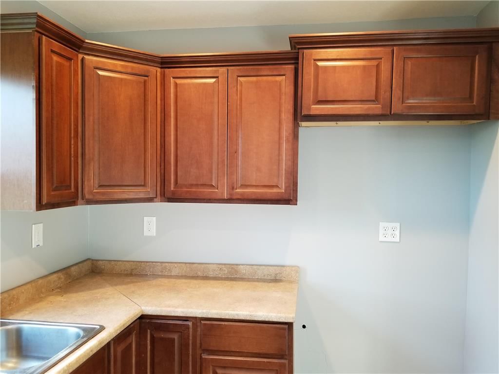 2206 S 39th Street — photo 9