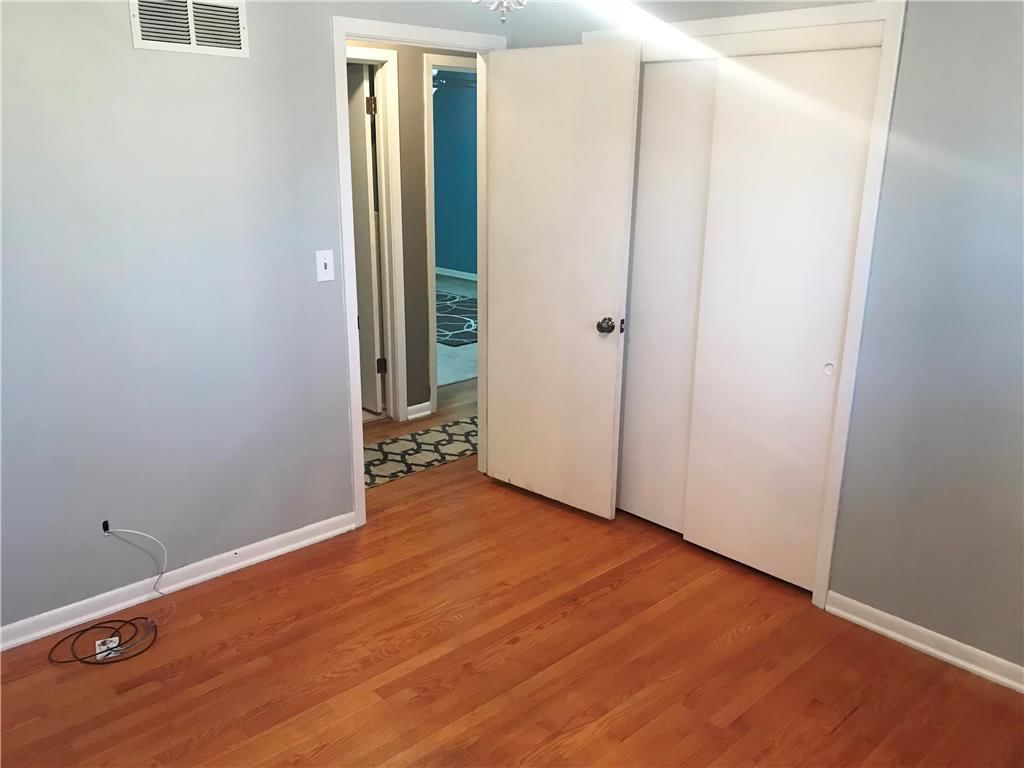10404 E 35th Street — photo 16