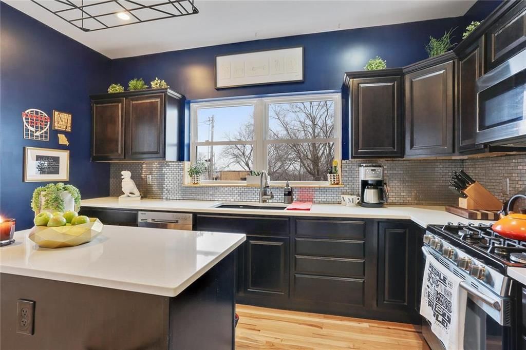 2119 Holly Street — photo 10
