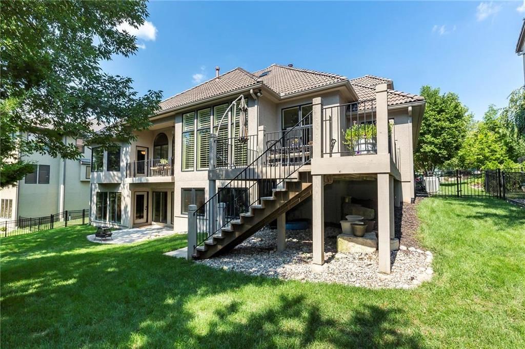 9700 Pickering Street — photo 24