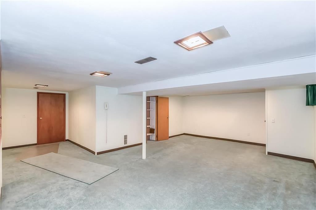 5625 N Tullis Avenue — photo 16