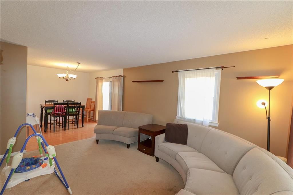 3600 NE 57th Street — photo 2