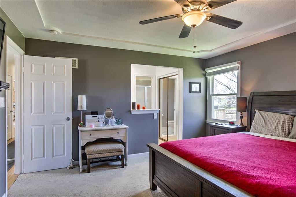 1214 NE BANNER Court — photo 12