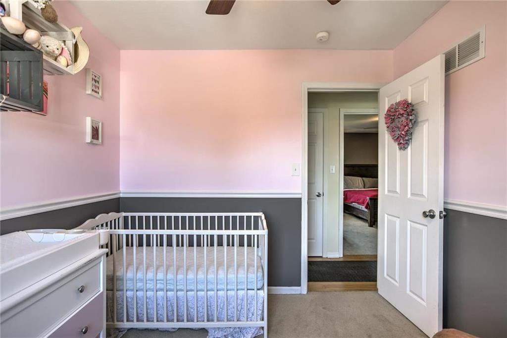 1214 NE BANNER Court — photo 15