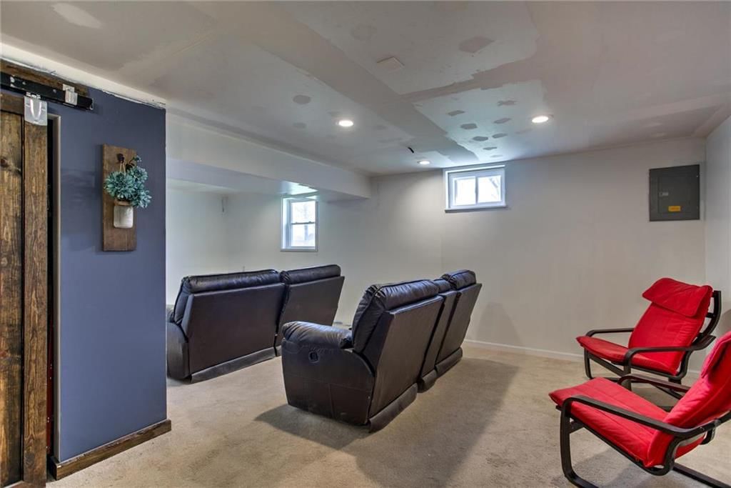1214 NE BANNER Court — photo 20