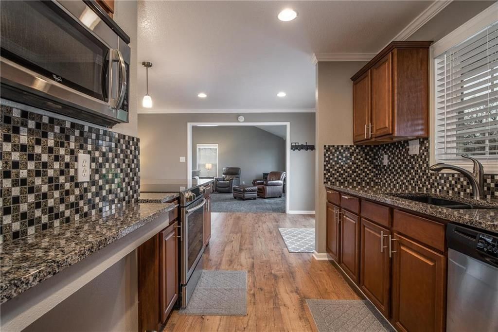 7617 S Buckner Tarsney Road — photo 11