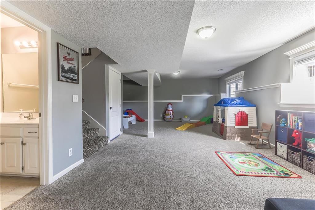 323 Eagle Glen Drive — photo 21