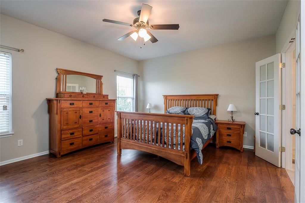315 SW Albatross Street — photo 11