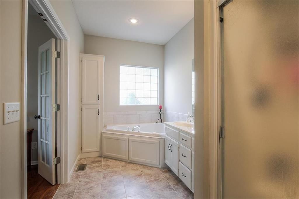 315 SW Albatross Street — photo 13
