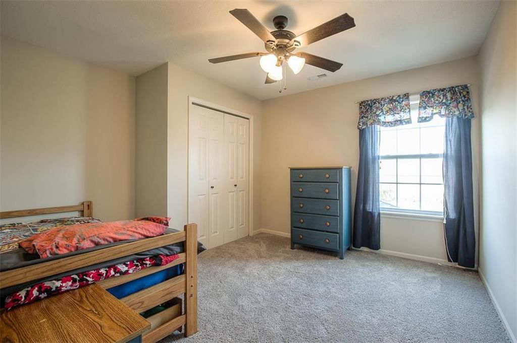 315 SW Albatross Street — photo 15