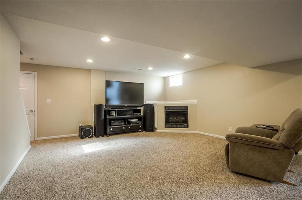 315 SW Albatross Street — photo 18