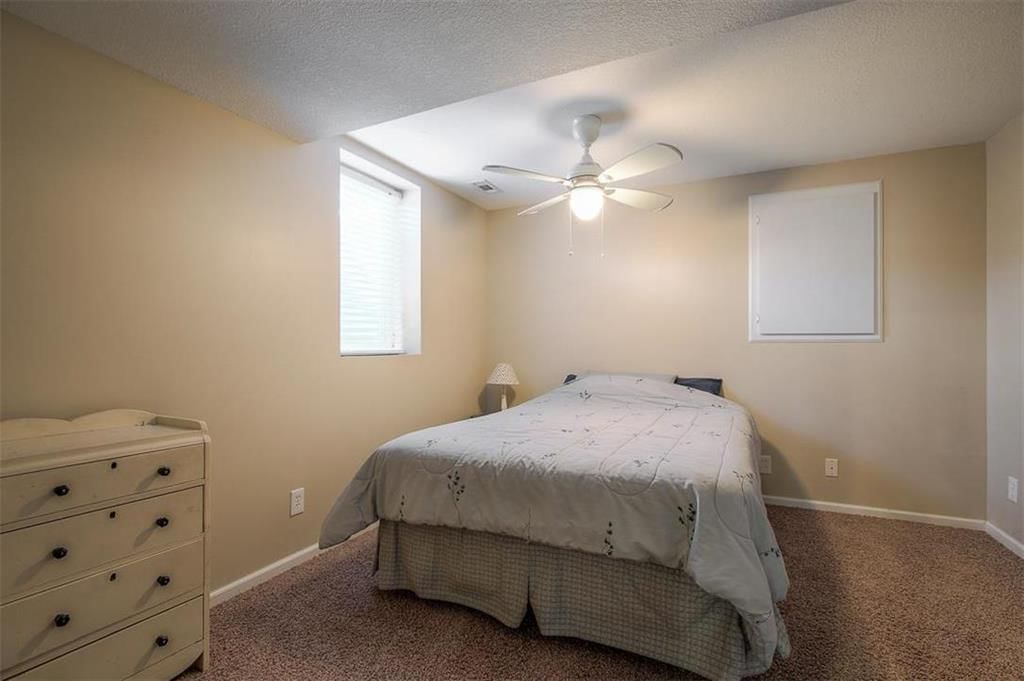 315 SW Albatross Street — photo 22