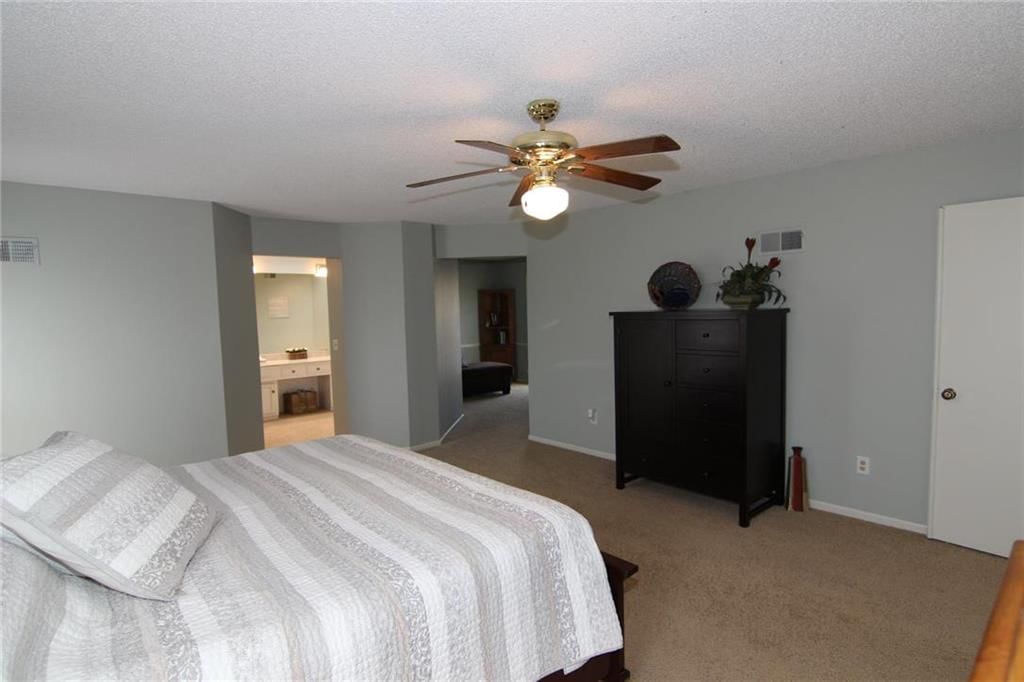 17309 W 70th Street — photo 10