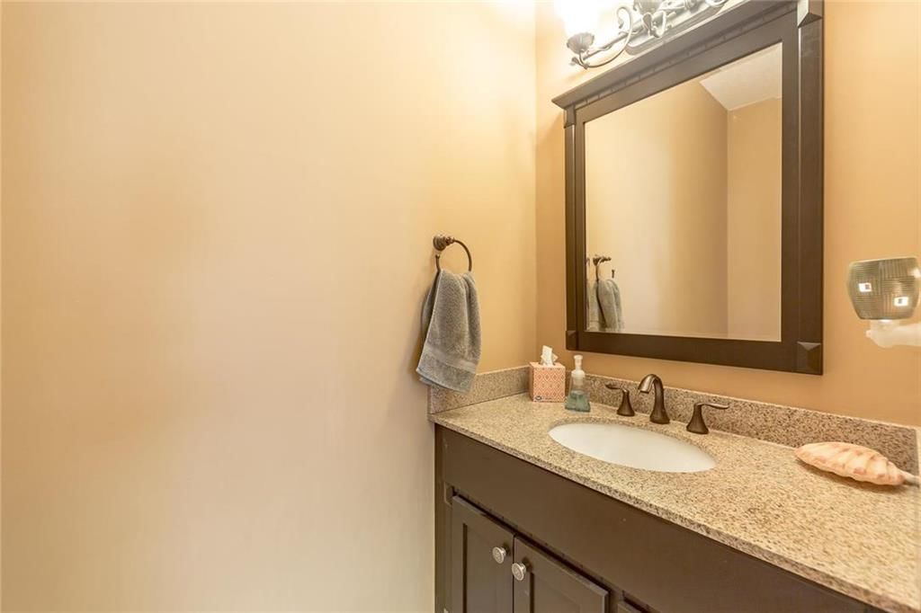 8915 W 132 Street — photo 11