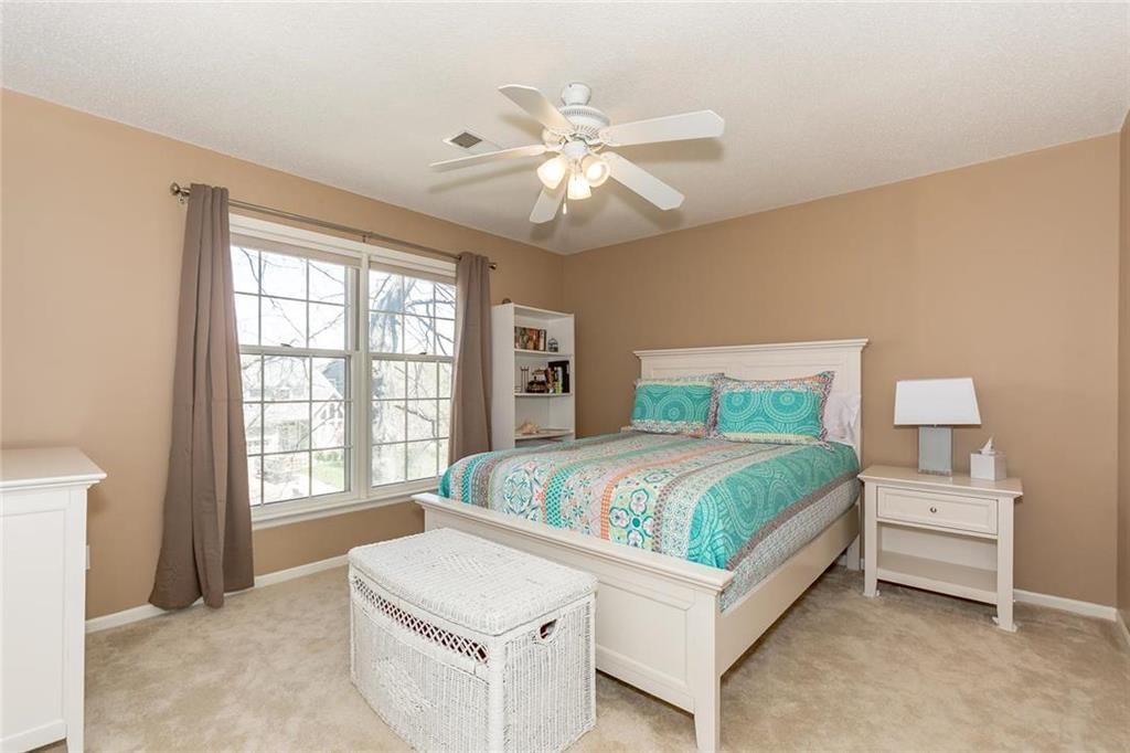 8915 W 132 Street — photo 17