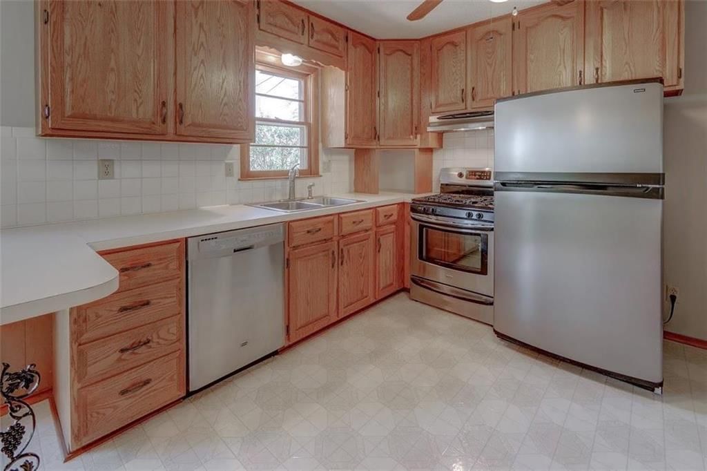 416 NW 88th Terrace — photo 7