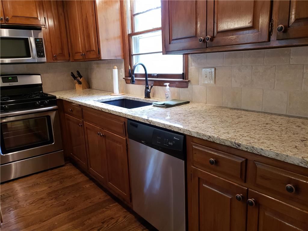 8515 W 89th Street — photo 5