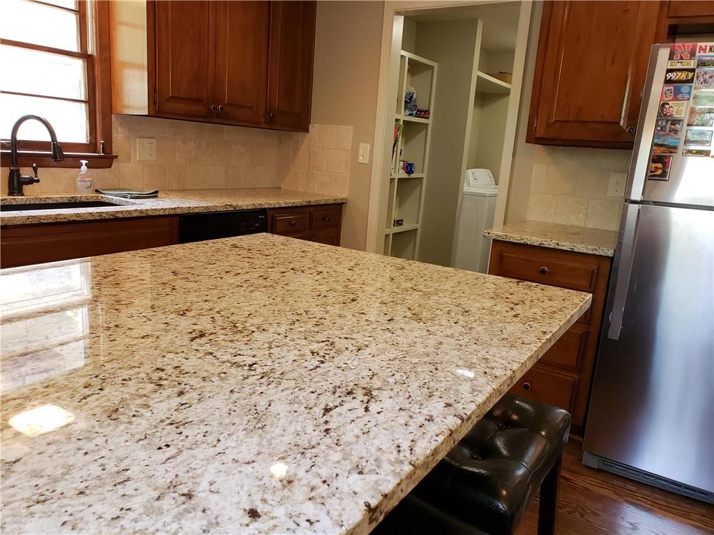 8515 W 89th Street — photo 6