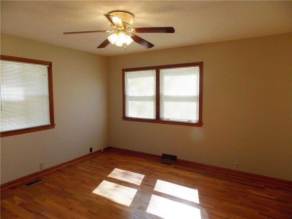 708 S Peoria Street — photo 11