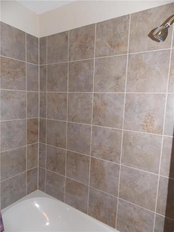 708 S Peoria Street — photo 10
