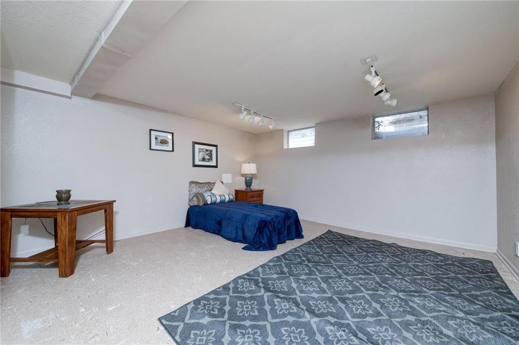1012 S Wyckford Road — photo 19