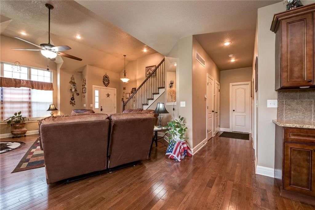 312 Pendleton Court — photo 11