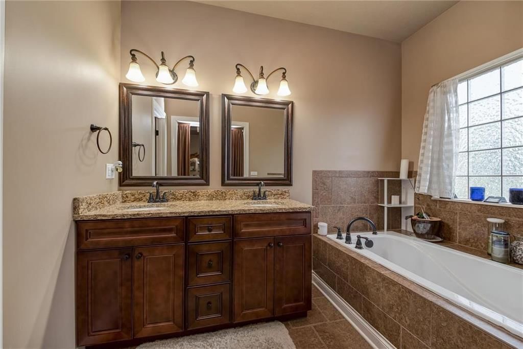 312 Pendleton Court — photo 14