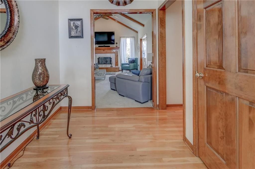 804 Hawthorne Drive — photo 20