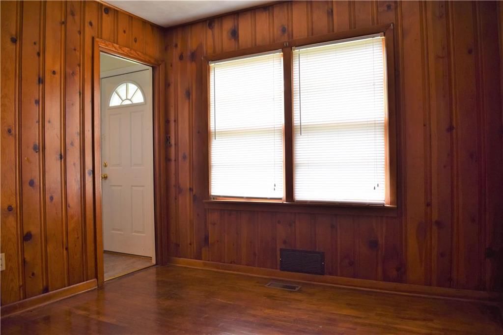 209 Hillcrest Drive — photo 6