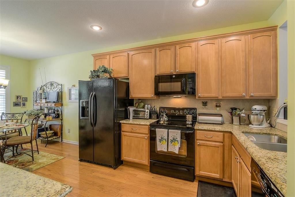 23324 W 90th Street — photo 8
