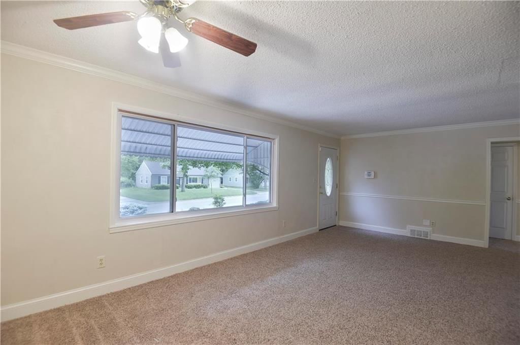 2706 W 77th Street — photo 5