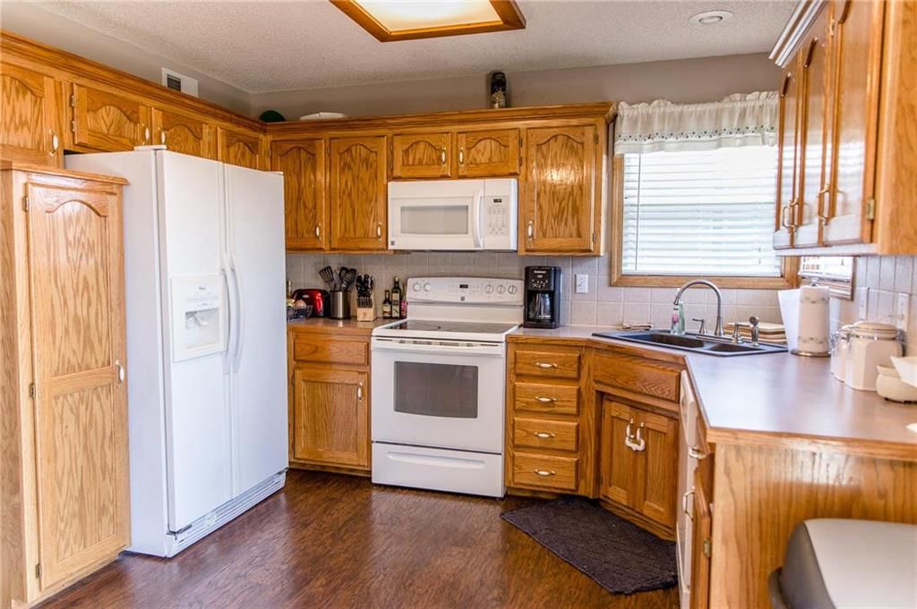 1503 Dogwood Drive — photo 7