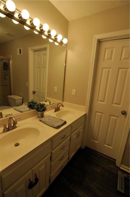 21439 W 121ST Street — photo 11