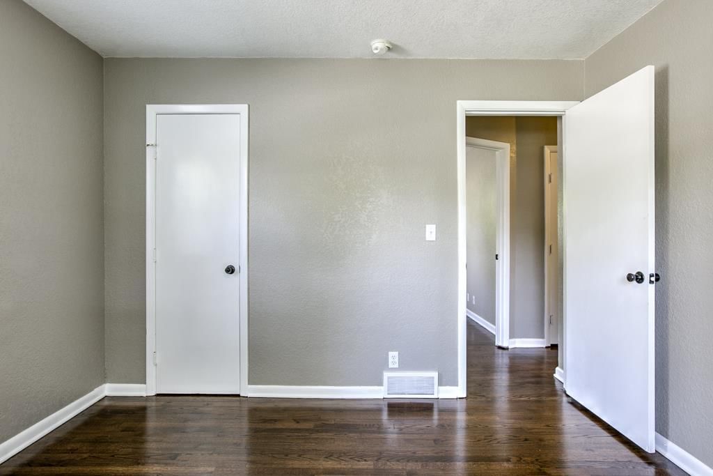 12406 W 61st Street — photo 21