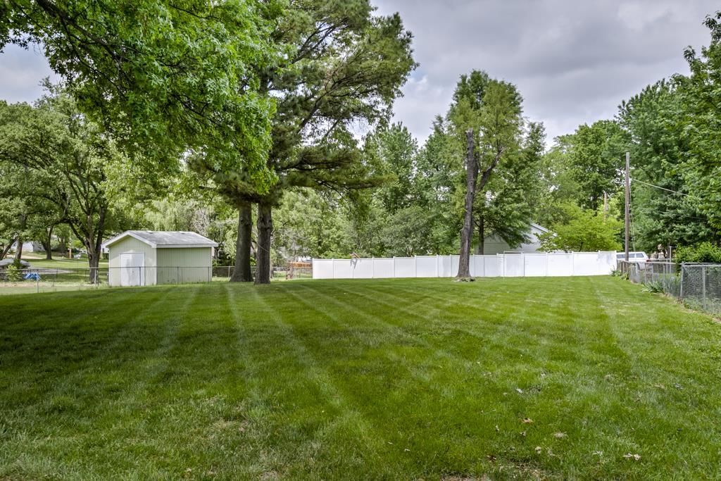 12406 W 61st Street — photo 25