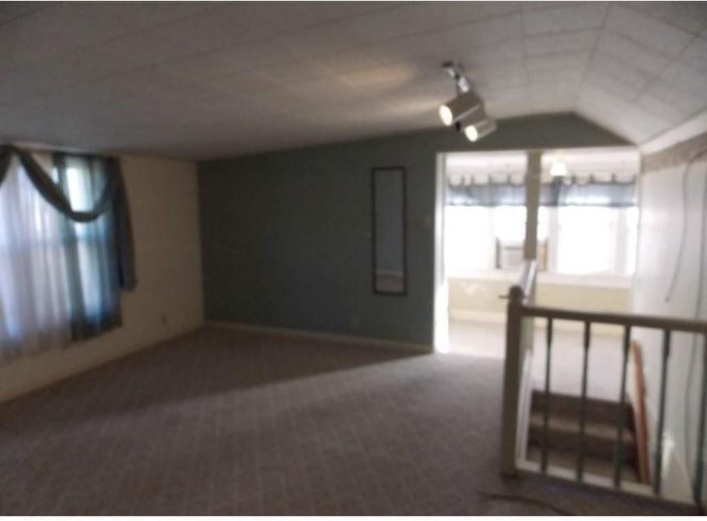 208 E Mound Street — photo 12