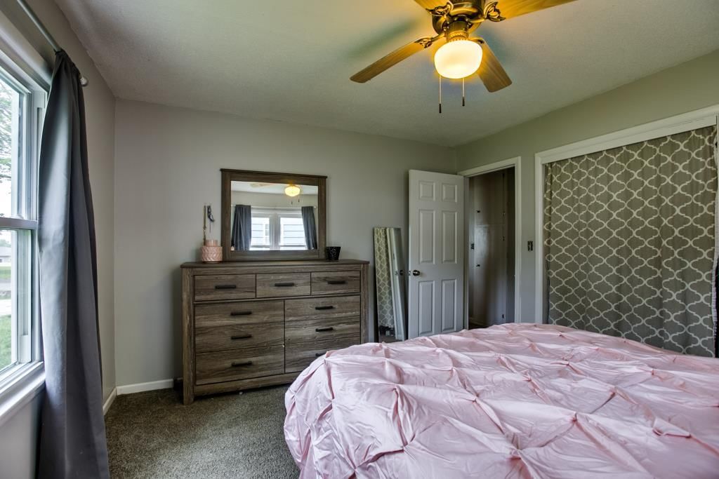 615 NW CENTRAL Street — photo 16