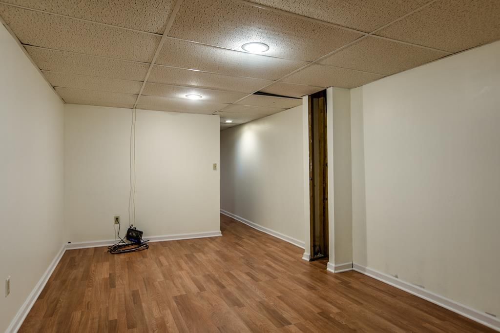 615 NW CENTRAL Street — photo 20
