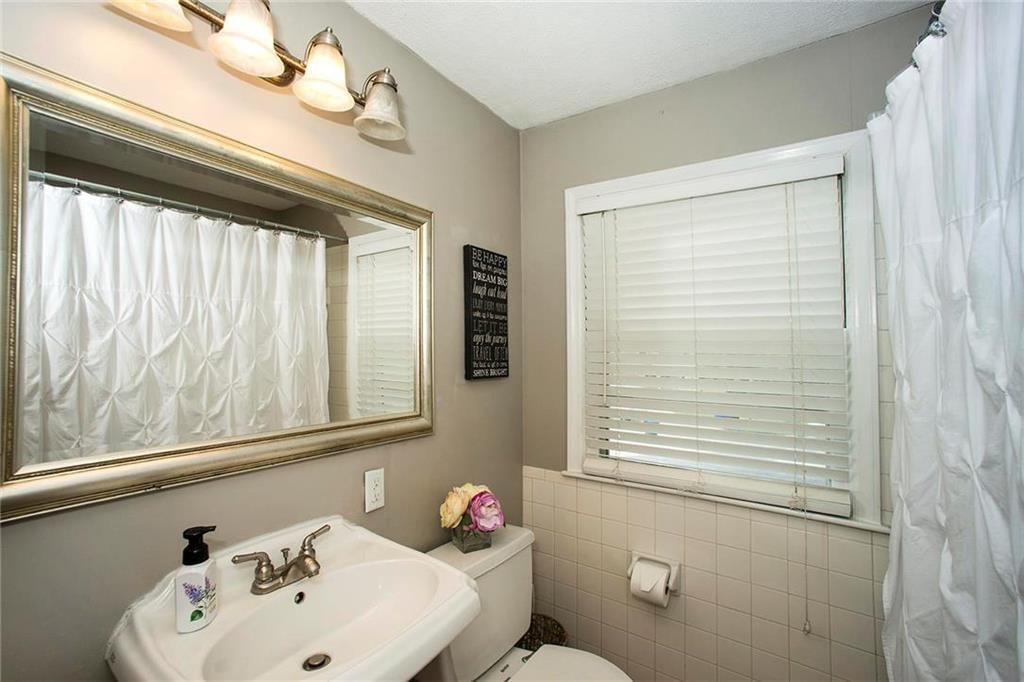 2702 W 73 Terrace — photo 22