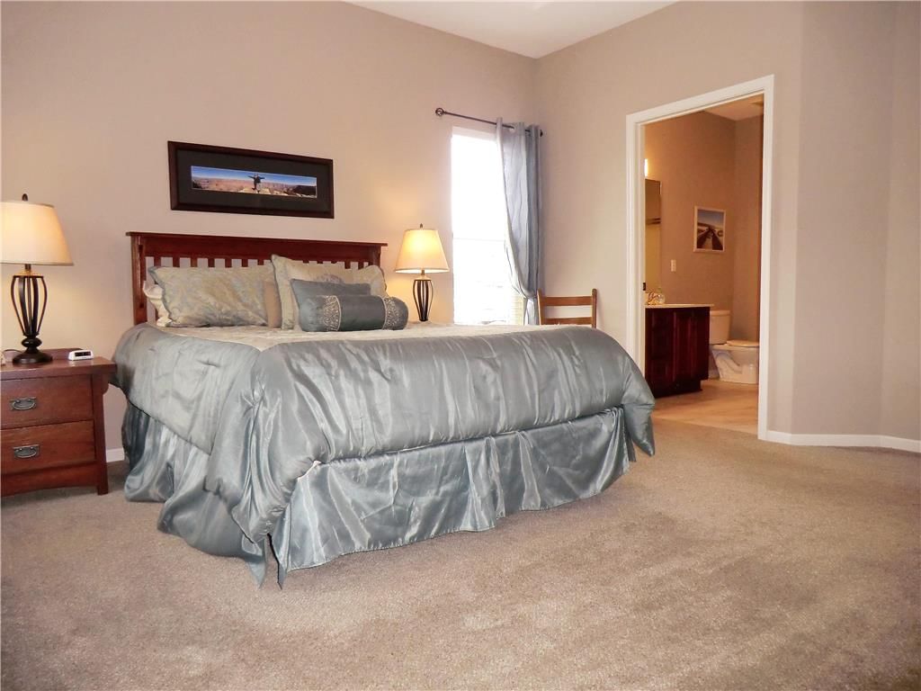 9431 N Amoret Avenue — photo 8