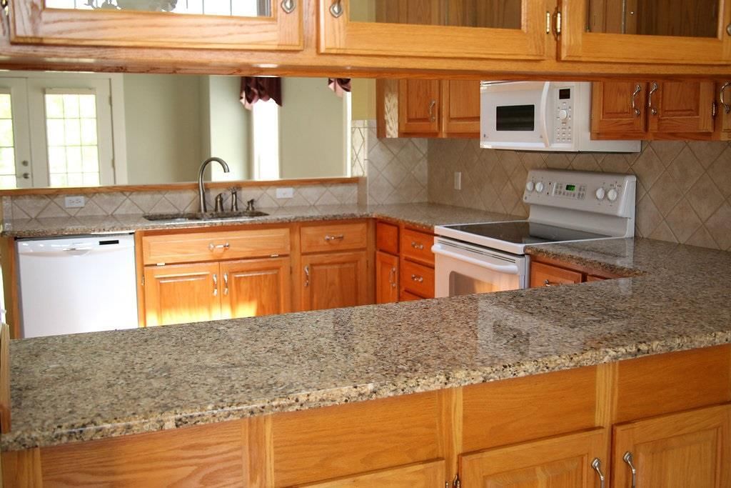 808 Pinehurst Drive — photo 7
