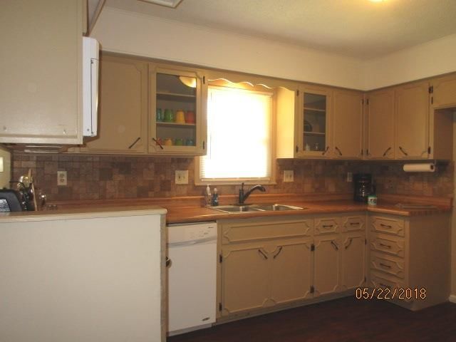 1219 NE 81ST Street — photo 11