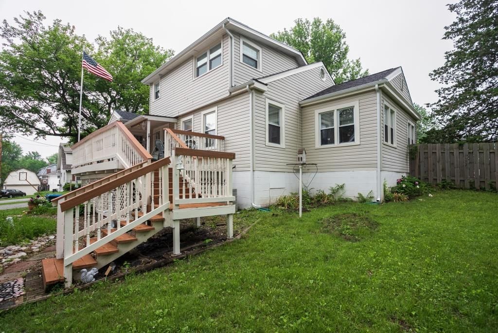 906 S Liberty Drive — photo 4